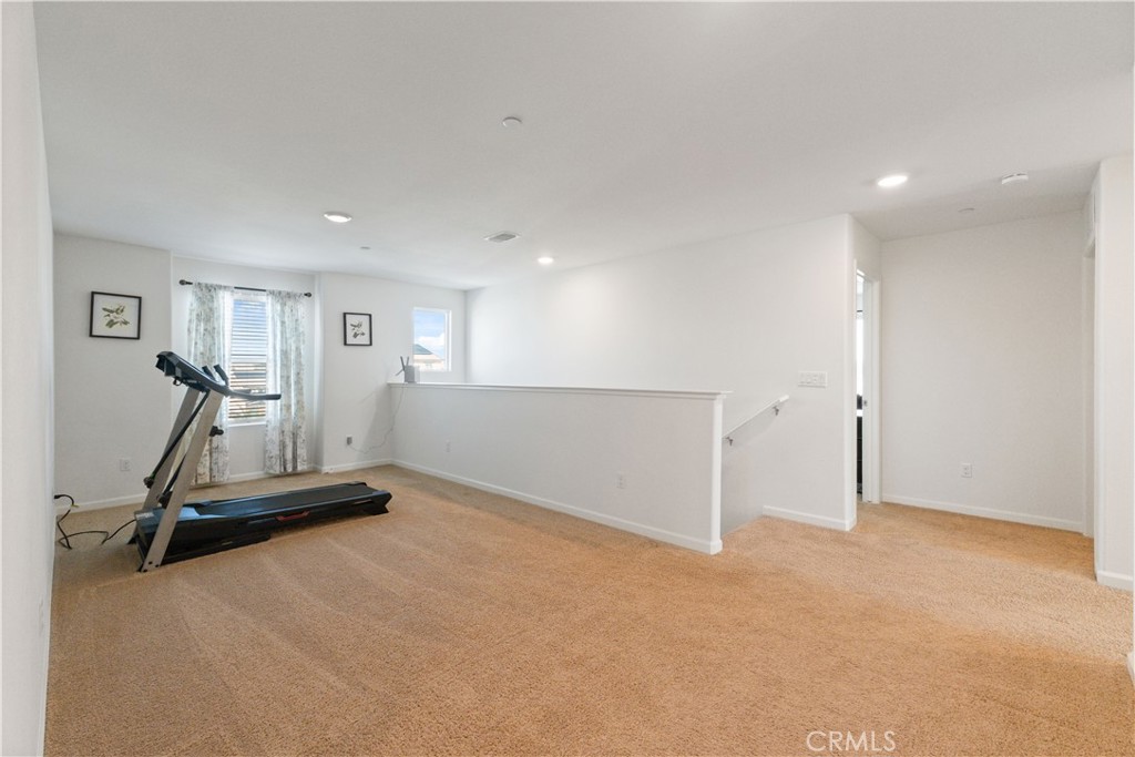 802 Reisling, Coalinga, CA 93210