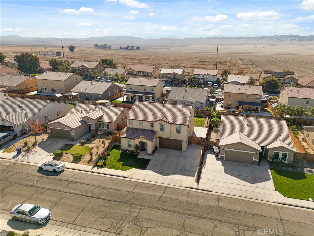 802 Reisling, Coalinga, CA 93210