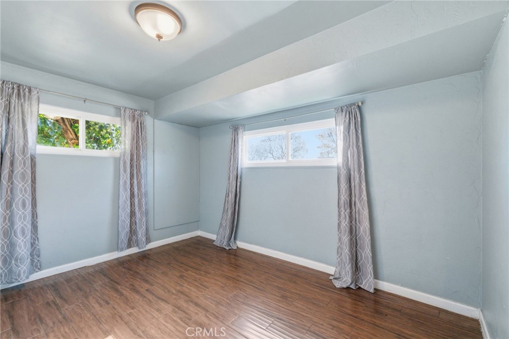 424 W Yale Ave, Coalinga, CA 93210