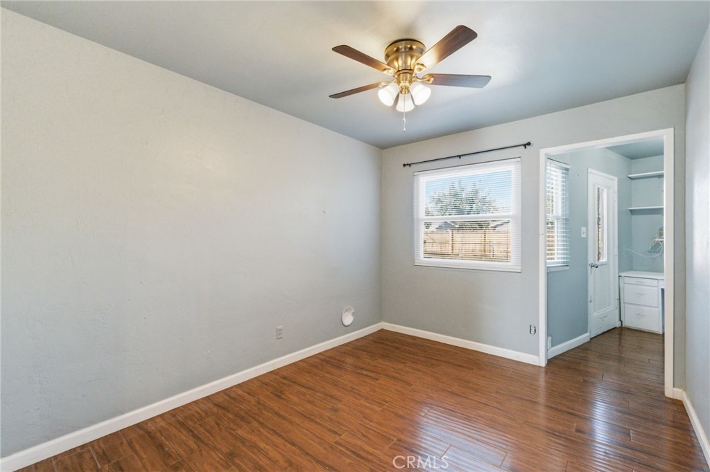 424 W Yale Ave, Coalinga, CA 93210