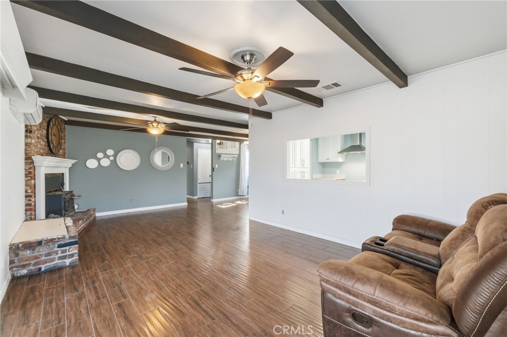 424 W Yale Ave, Coalinga, CA 93210