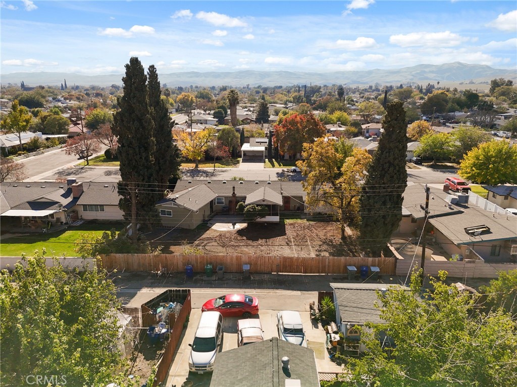 424 W Yale Ave, Coalinga, CA 93210