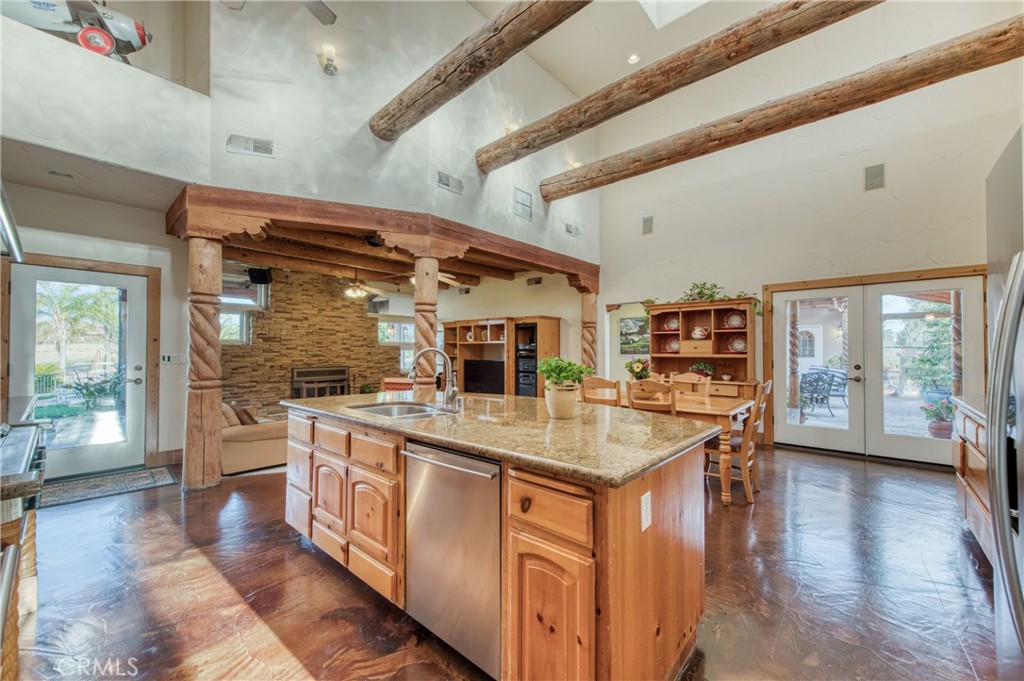 17433 El Dorado, Madera, CA 93636