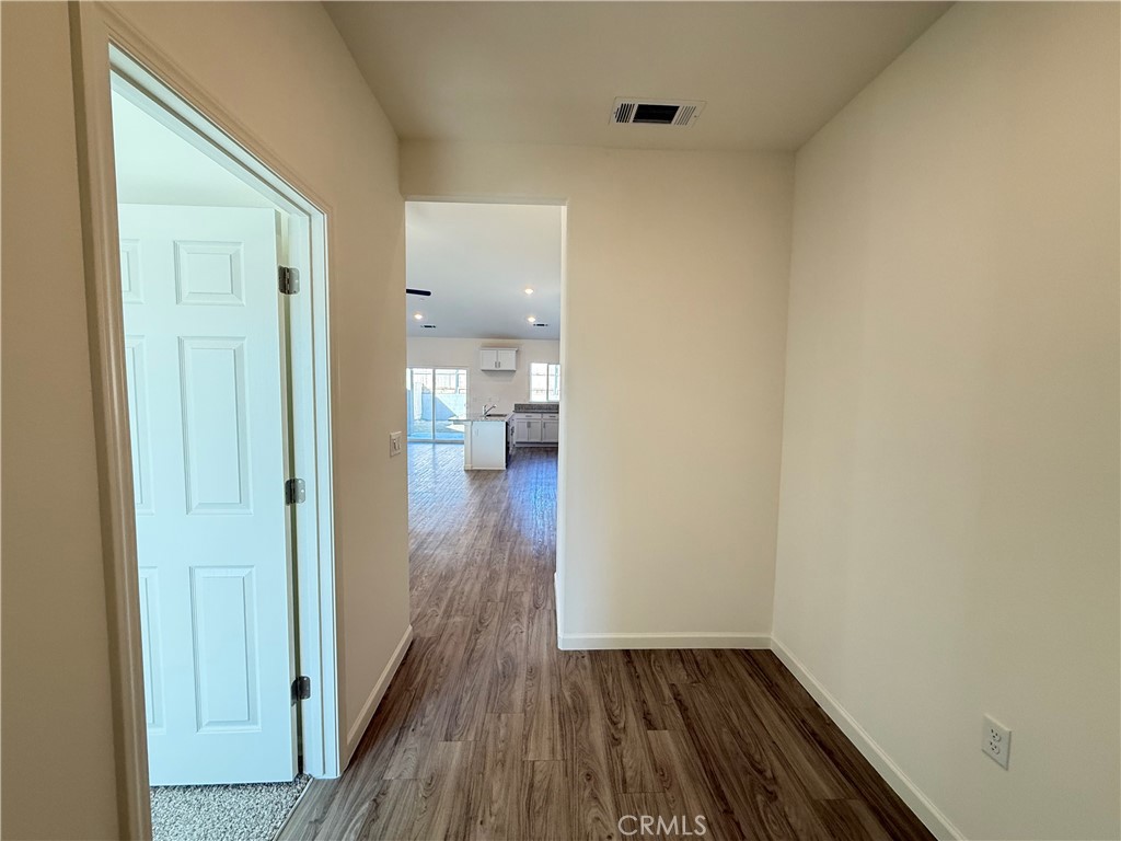 1205 Orange St, Avenal, CA 93204