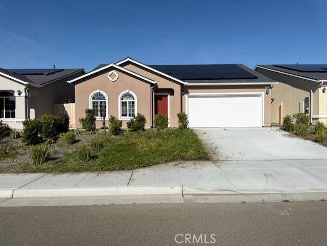 1221 Orange St, Avenal, CA 93204