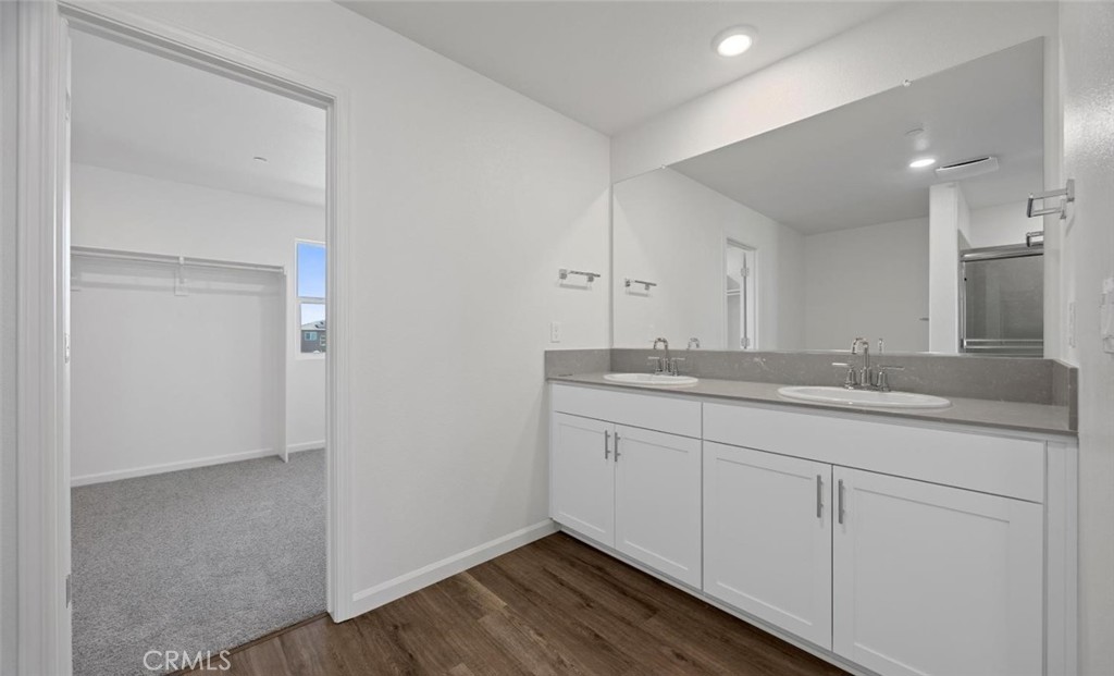 858 S Philip Ave, Fowler, CA 93625