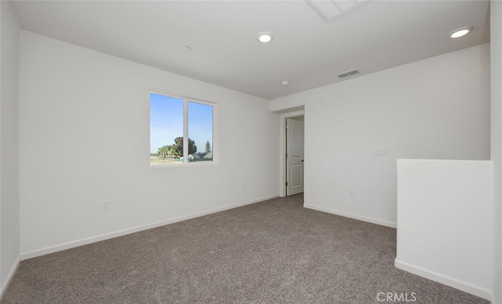 858 S Philip Ave, Fowler, CA 93625