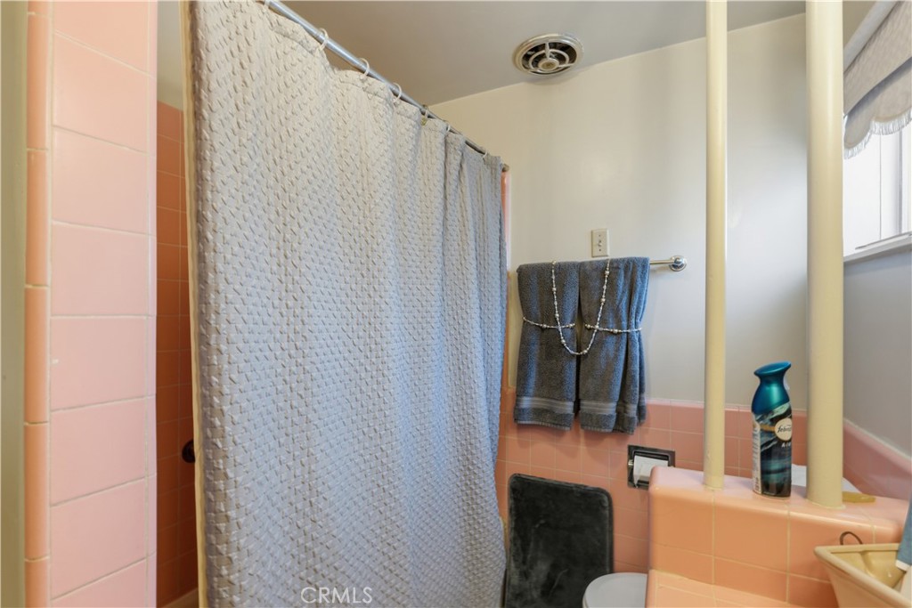 295 E Durian, Coalinga, CA 93210