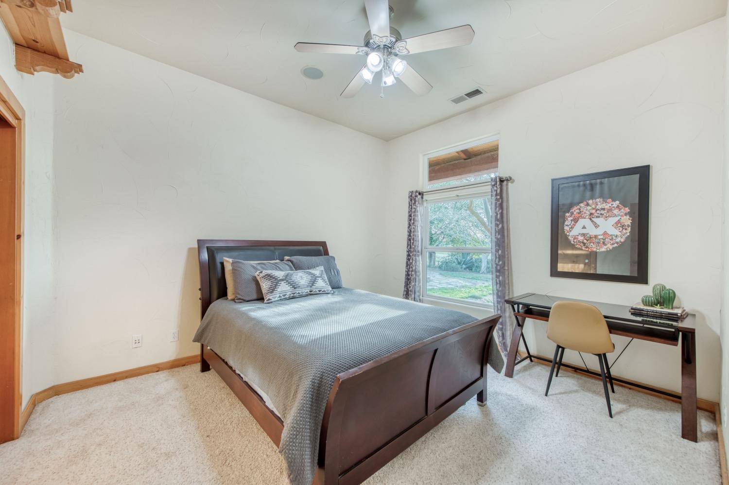 17433 El Dorado Dr, Madera, CA 93636