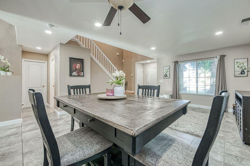 3372 Greenfield Ave, Clovis, CA 93611