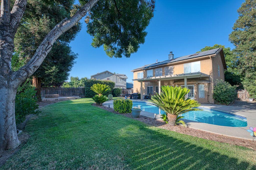 3372 Greenfield Ave, Clovis, CA 93611