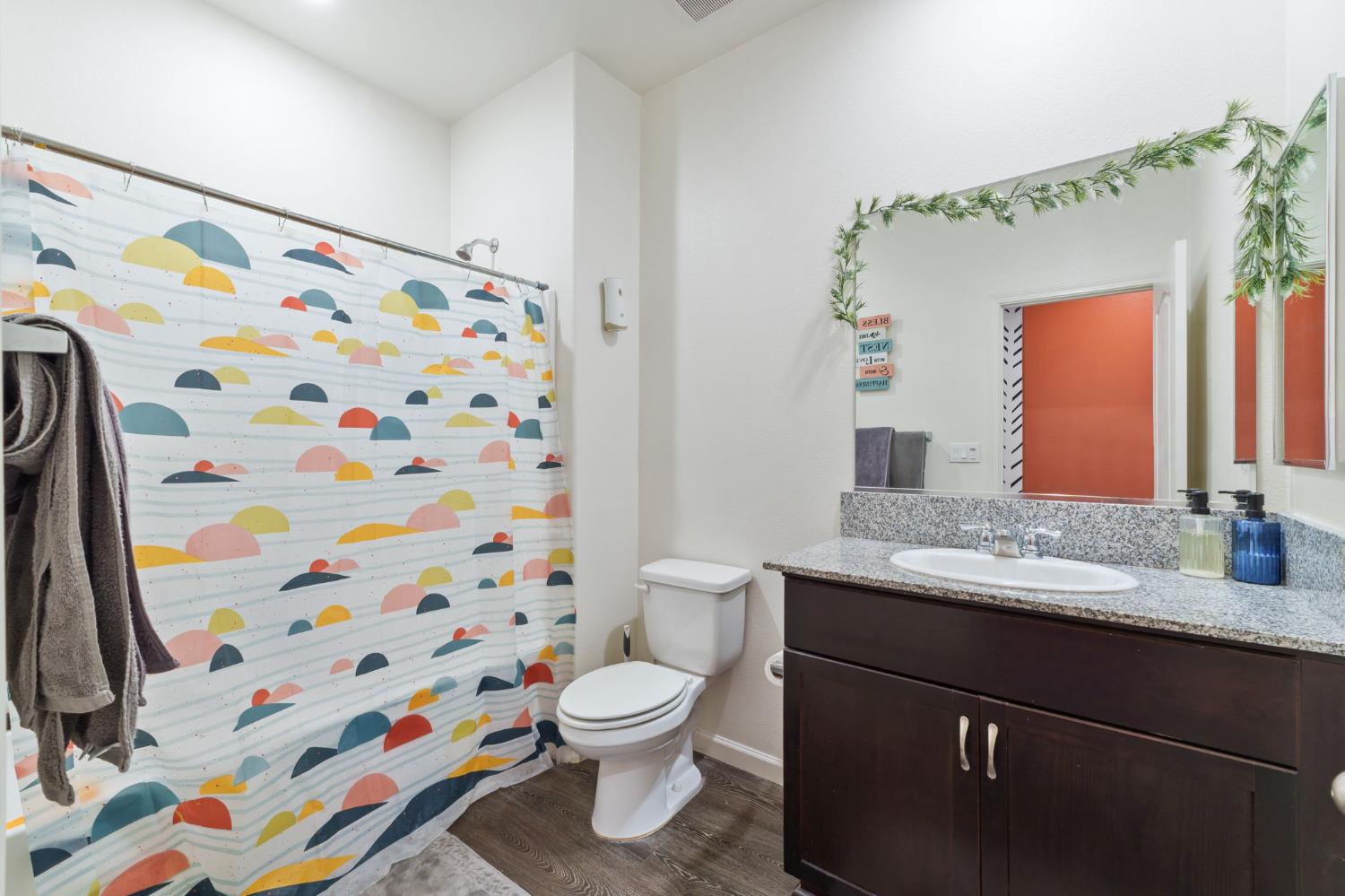 2082 Posa Chanet Blvd, Coalinga, CA 93210