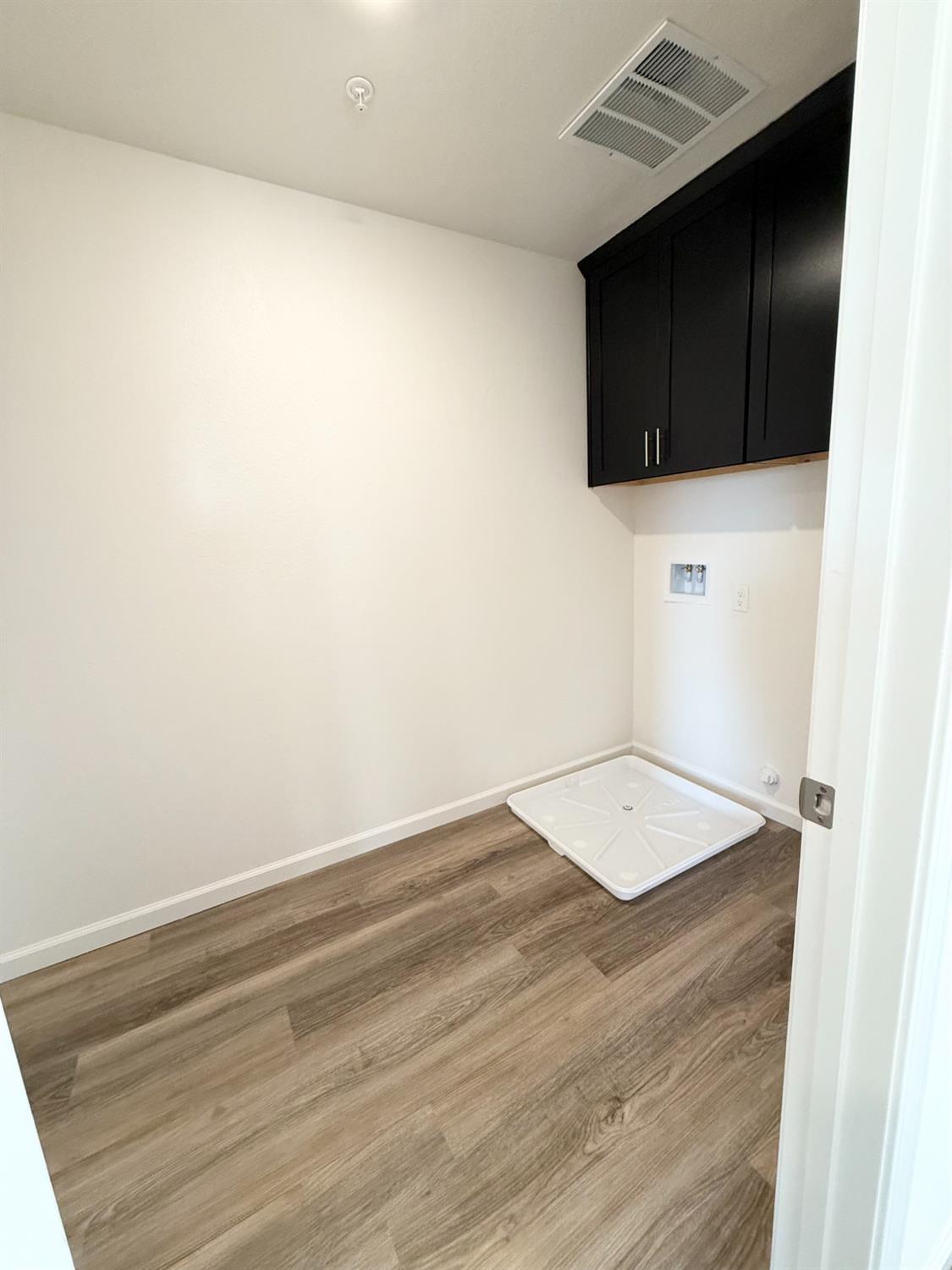 873 S Philip Ave, Fowler, CA 93625