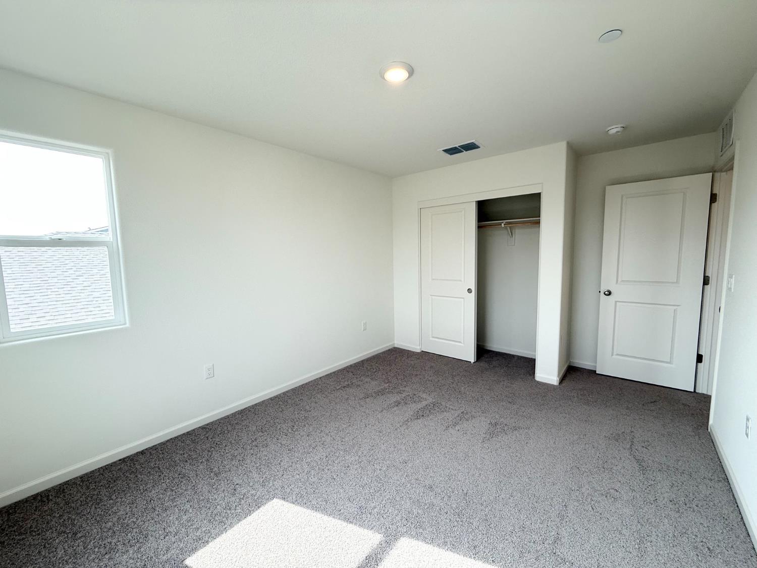 873 S Philip Ave, Fowler, CA 93625