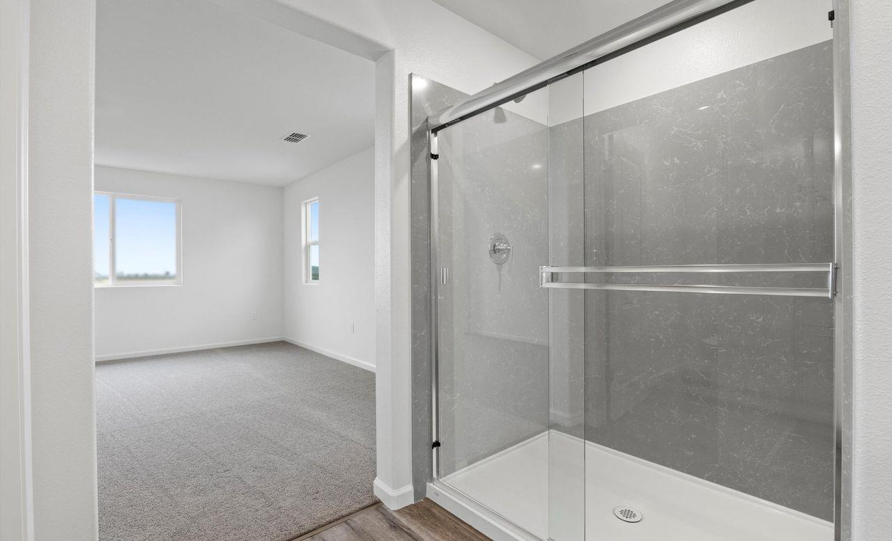 890 S Philip Ave, Fowler, CA 93625