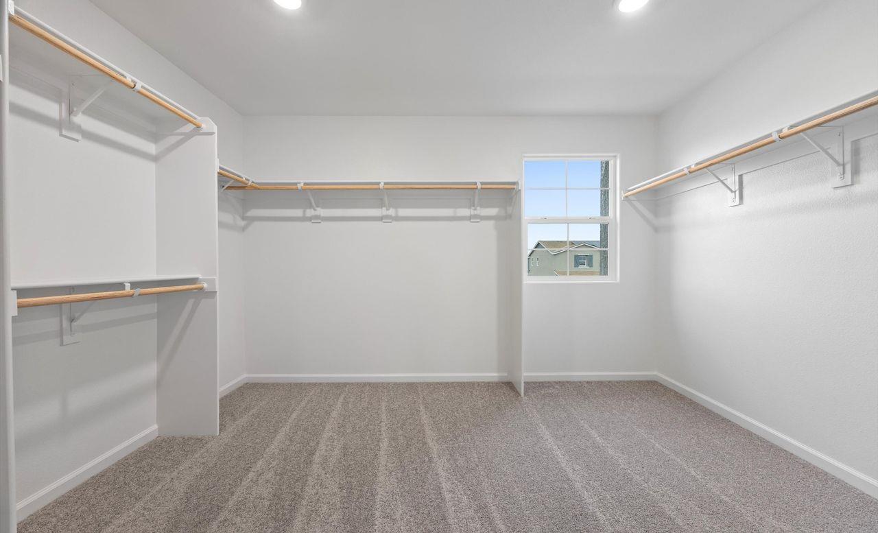 890 S Philip Ave, Fowler, CA 93625