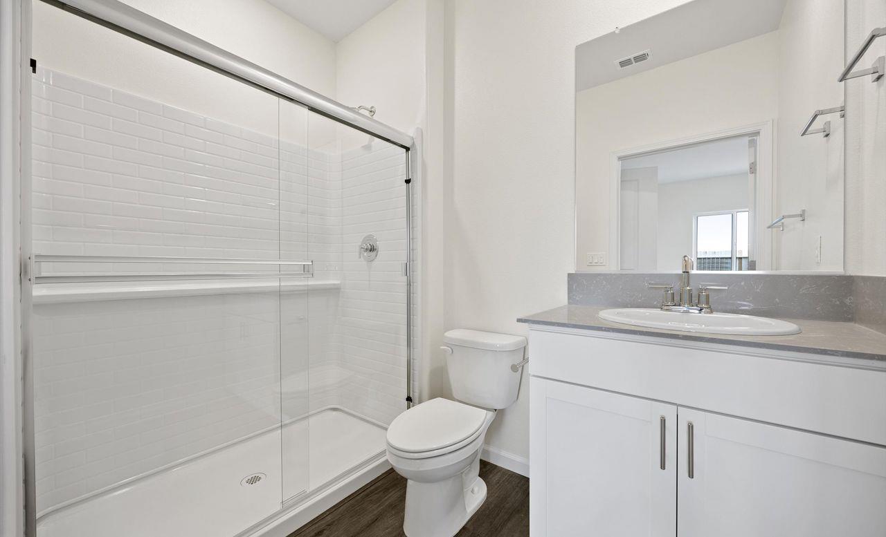 890 S Philip Ave, Fowler, CA 93625