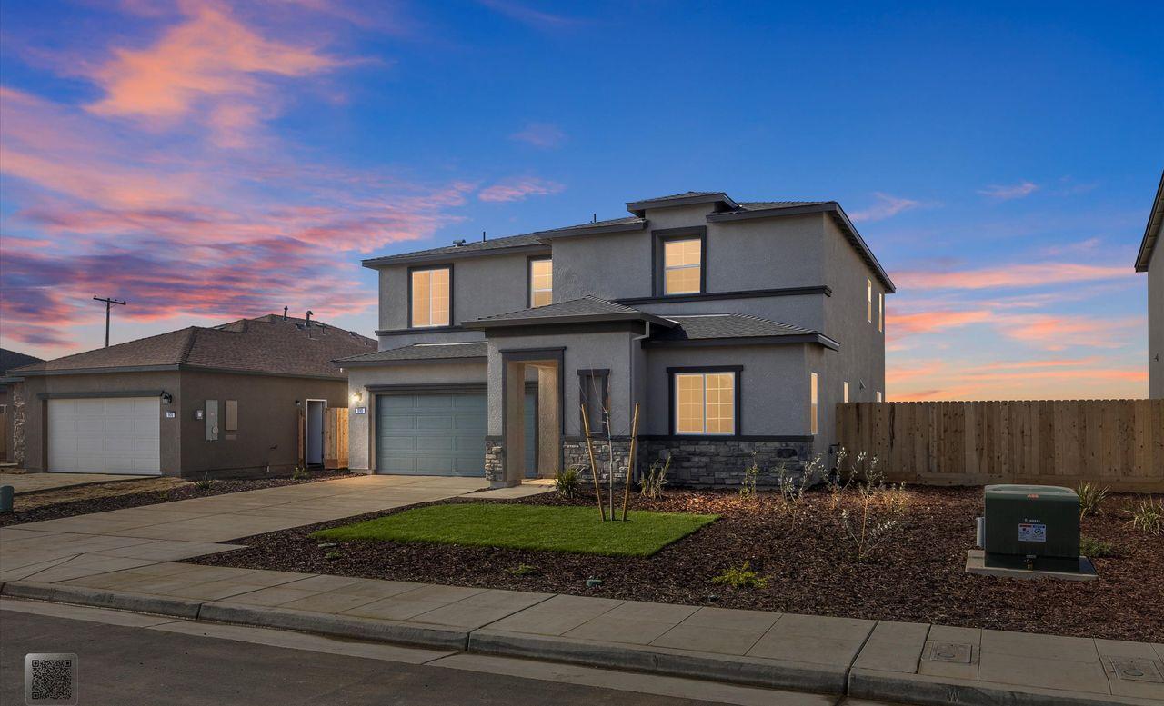 890 S Philip Ave, Fowler, CA 93625